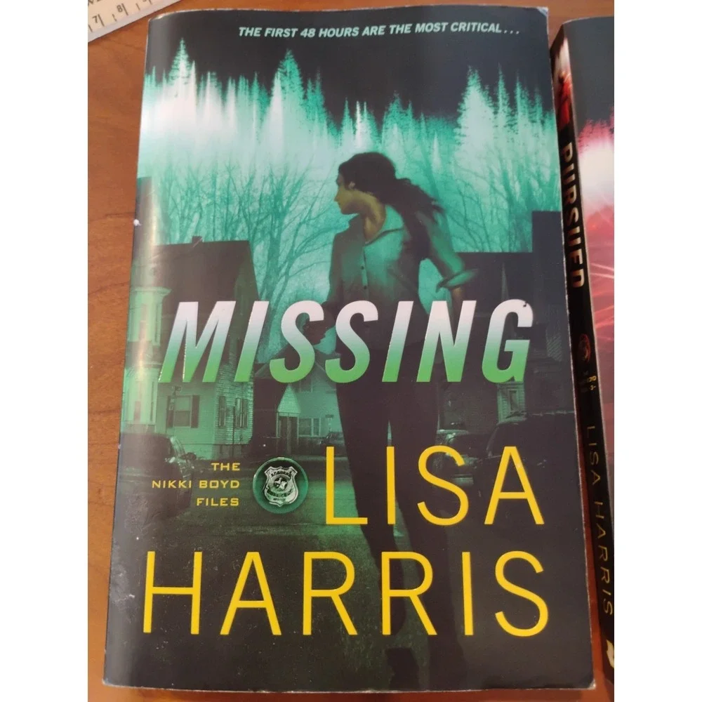 Missing/Pursued 2 (The Nikki‎ Boyd Files) Pair- Paperback Harris, Lisa - GOOD